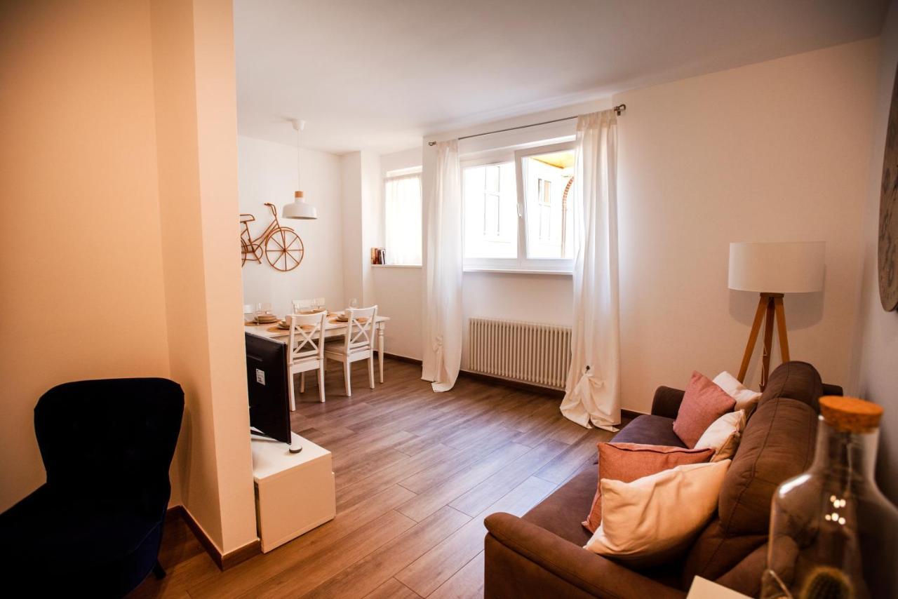 Portico Ventizerodue Apartment Merano Bagian luar foto