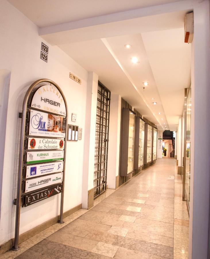 Portico Ventizerodue Apartment Merano Bagian luar foto