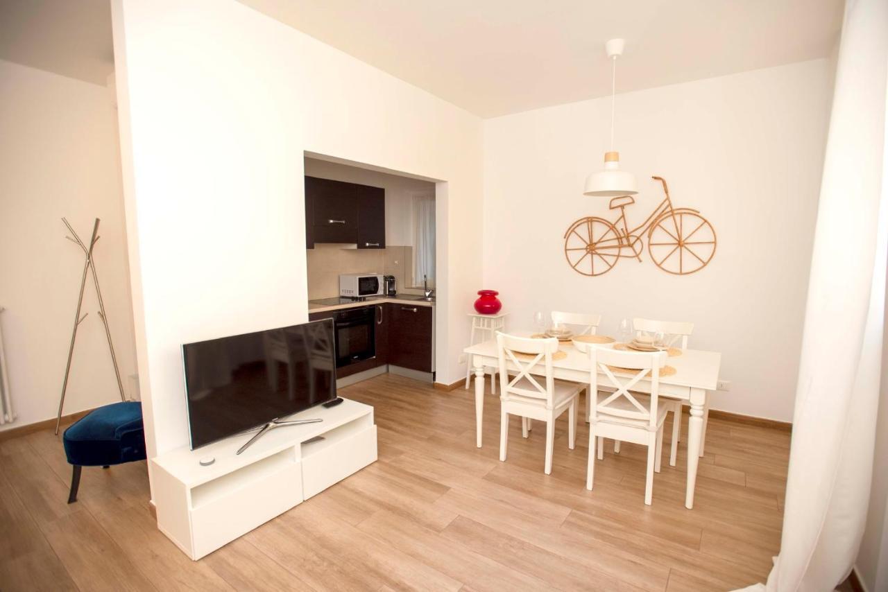 Portico Ventizerodue Apartment Merano Bagian luar foto